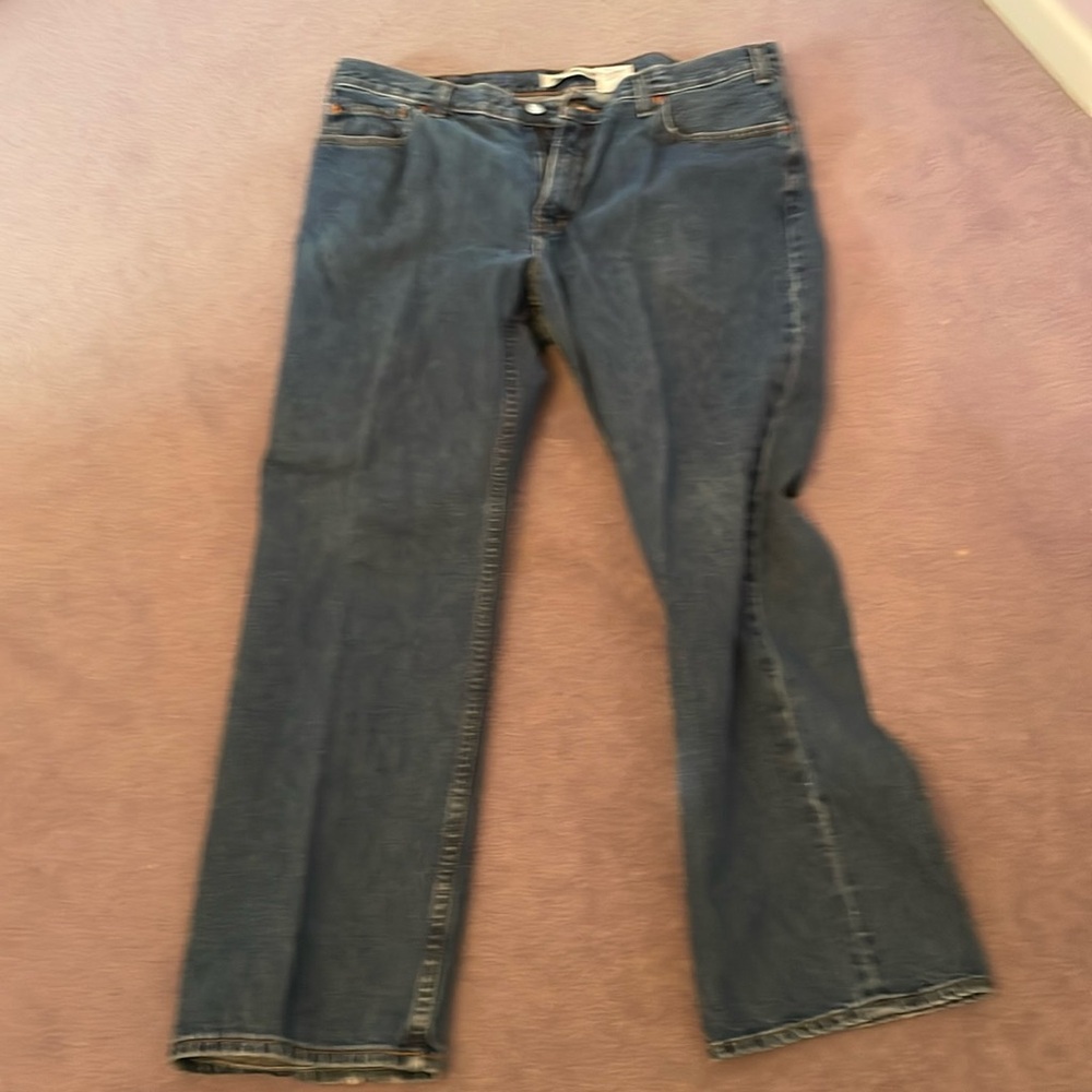 Gap standard fit 40/30 denim jean